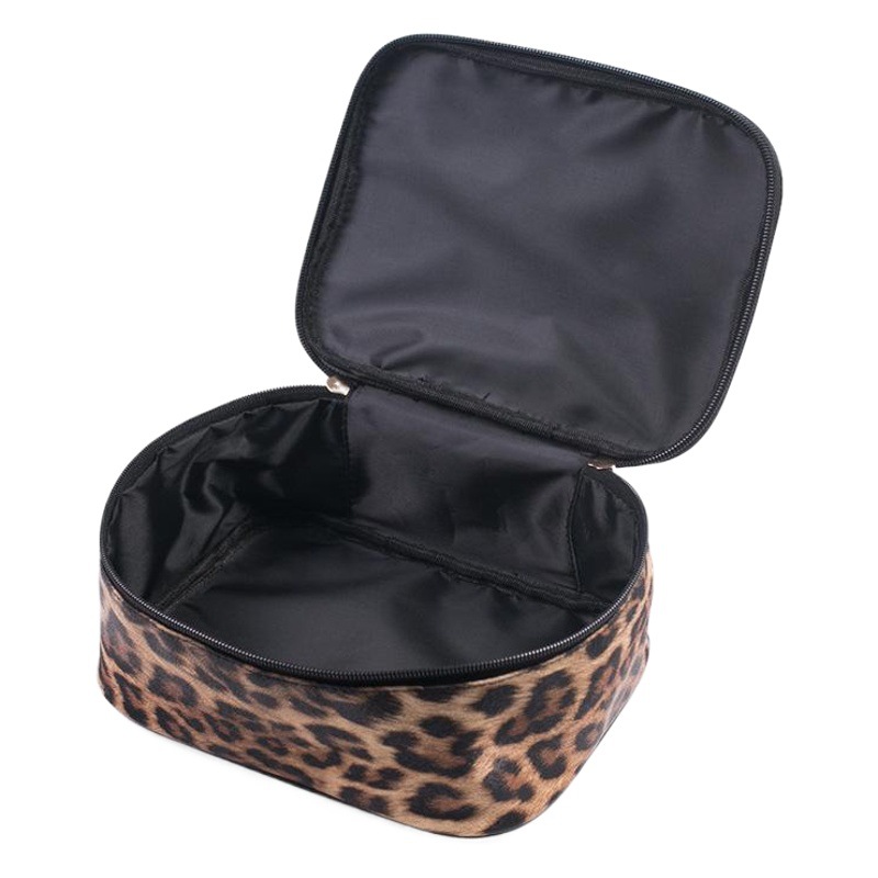 Cross-border New Large Capacity Leopard Print Cosmetic Bag Three-piece Waterproof Wash Bag Portable Travel Dumpling Bag Storage Bag