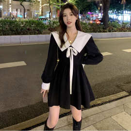 娃娃领减龄甜美连衣裙女秋季2023新款法式系带收腰显瘦小个子短裙