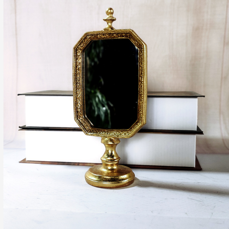 Retro photo frame for bedroom