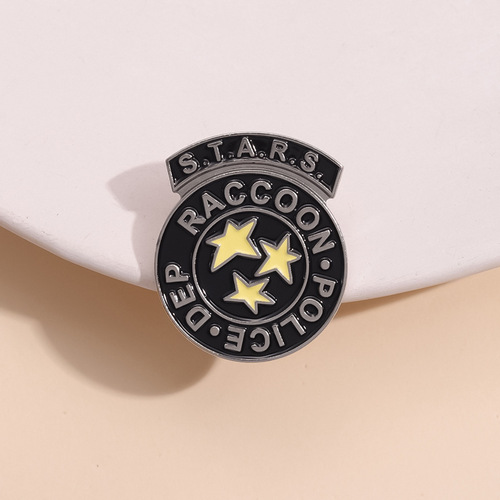 European and American creative movie peripheral series brooches, personalized raccoon police armband-shaped metal badge accessories