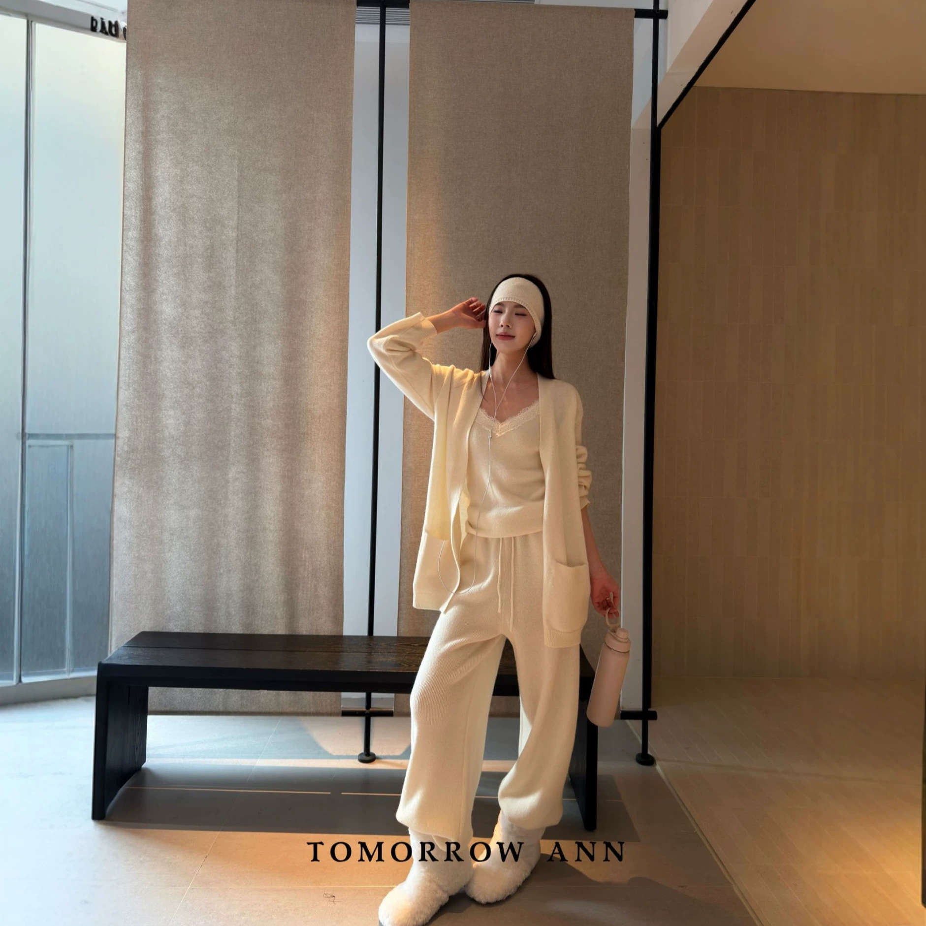 TOMORROWANN 秋冬款羊绒羊毛云絮肌理宽松开衫 休闲百搭外套13535