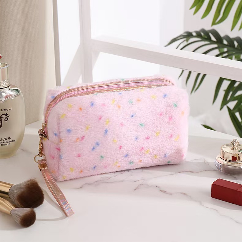 Bolsa de Cosméticos Bordada Transfronteriza, Linda Bolsa de Cosméticos de Felpa, Bolsa de Almacenamiento, Modelo Multifuncional 2025, Portátil para Viajes