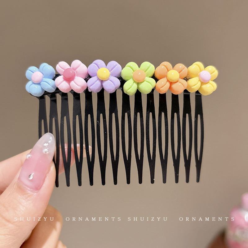 Arteto de acabado de cabello roto de niña