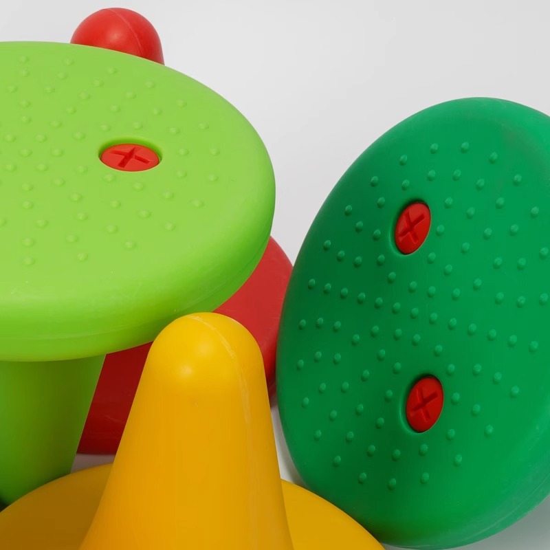 Anillo de silla de una sola pierna Equipo de entrenamiento de integración sensorial para niños Taburete de una esquina Anillo de equilibrio Taburete de pie Juguete de enseñanza Taburete de plástico