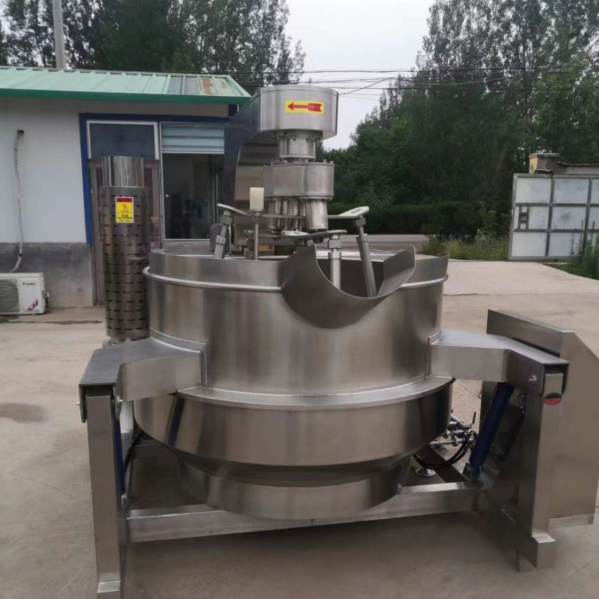 全自动多爪行星搅拌炒锅 炒中药设备辣椒酱酱料炒锅 电磁加热炒锅