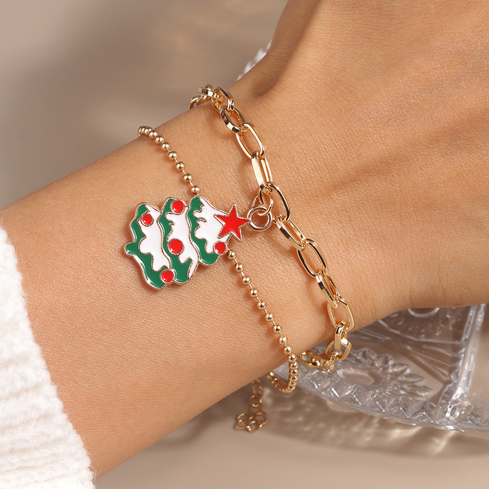 11g Weight Alloy Pendant Material Bracelets Classification Alloy Chain Material 1 Piece Quantity Holiday, Party Occasion Alloy Material Christmas Festival Christmas Tree, Santa Claus Pattern Women's Gender Enamel Design Cute, Simple Style Style Cute Simple Style Christmas Tree Santa Claus Alloy Chain & Link Bracelets Christmas Wholesale 13