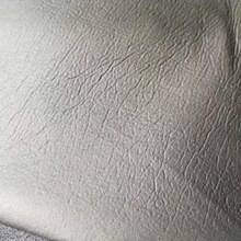 青蛙皮PVC止滑革人造革手套皮带革箱包皮革手袋面料仿皮防滑耐磨