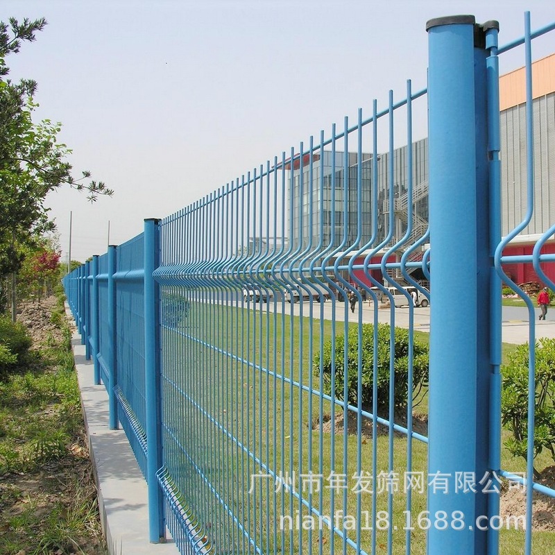 小区别墅铁丝网围栏出口Fence桃型柱护栏工厂景区围墙隔离防护网