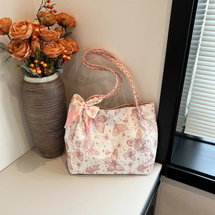 Small Fresh Butterfly Print Bag for Women 2024 New Fashion Popular Student Shoulder Bag Large Capacity Commuter Tote Bag