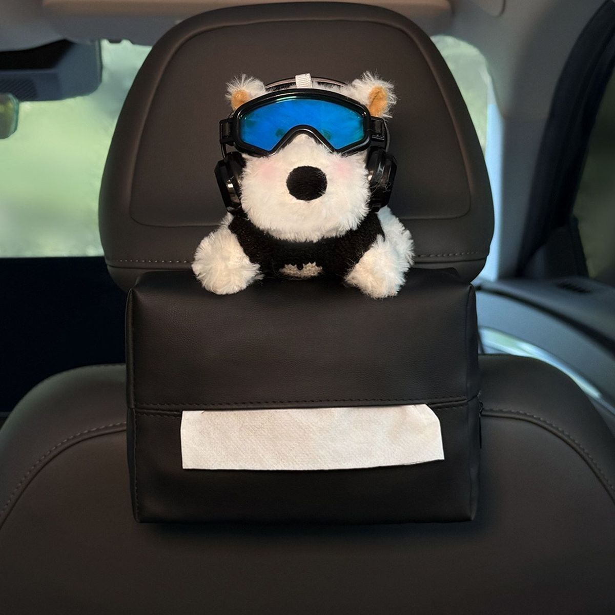 2026 New Cute West Highland Car Tissue Box, Hanging Headrest Holder for Rear Seat, High-end Style for Women