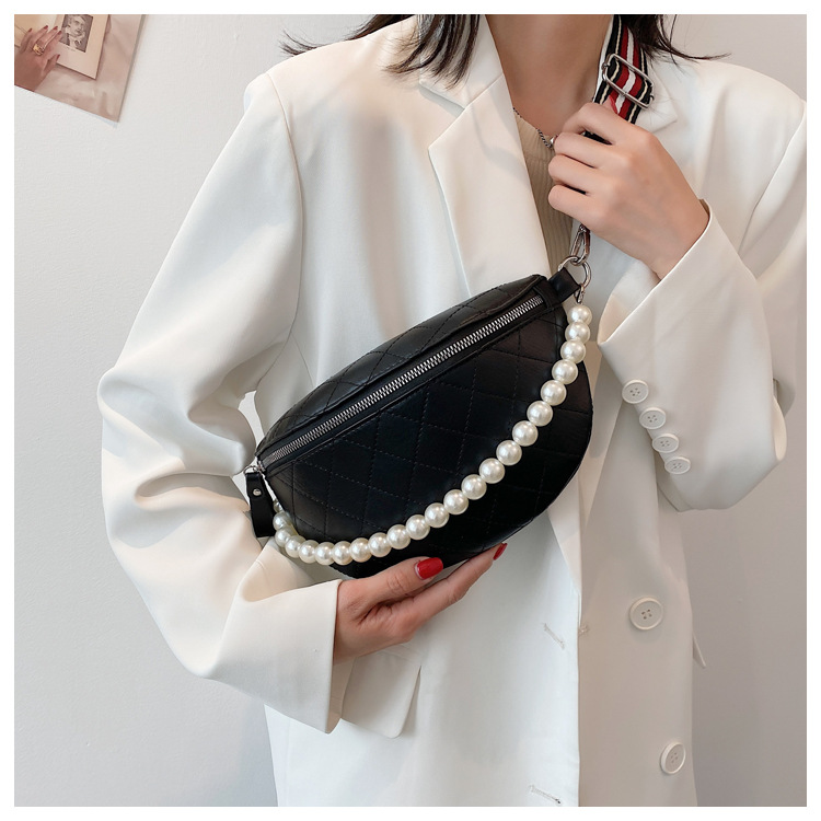 Fashion Rhombic Pearl Chain Chest Waist Bag display picture 5