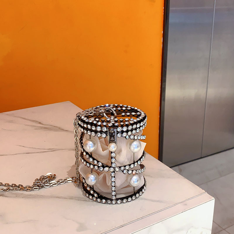 Elegant Metal Pearl Bucket Bag - Sparkling Diamond Hollow Out Chain Silk Handbag & Crossbody Bag For Banquets - Thumbnail 3