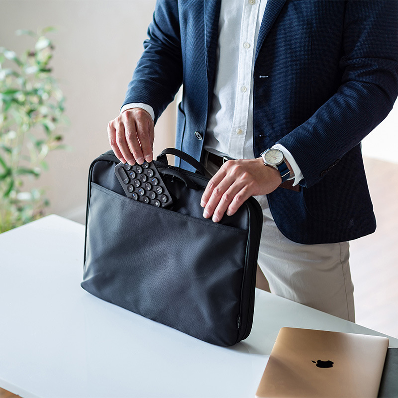 Japan SANWA Bluetooth numeric keypad external Bluetooth keyboard plug and play charging financial accounting bank Japan SANWA Bluetooth numeric keypad external Bluetooth keyboard plug and play charging financial accounting bank