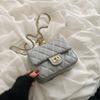 Fashionable small bag, chain, one-shoulder bag, 2023 collection, Chanel style, chain bag