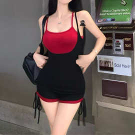 假两件撞色吊带连衣裙女夏季紧身辣妹休闲拼接设计感高腰连体裤女