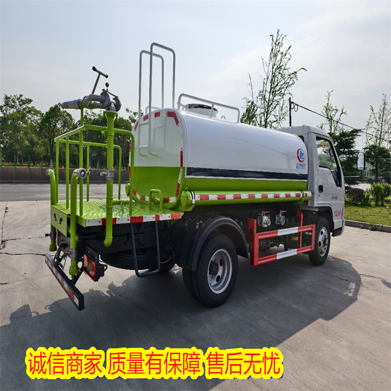 How Long Can a 4.5-Ton Water Sprinkler Truck with a Tank of Water Be Used for Dust Suppression in a 4.5-Ton Water Sprinkler Truck Used by the Property Management Company?