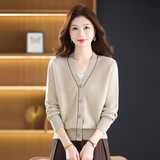 秋季新款羊毛针织毛衣开衫时尚V领百搭秋冬外套保暖长袖妈妈衣，女装针织衫/毛衣，妃慕昵服饰