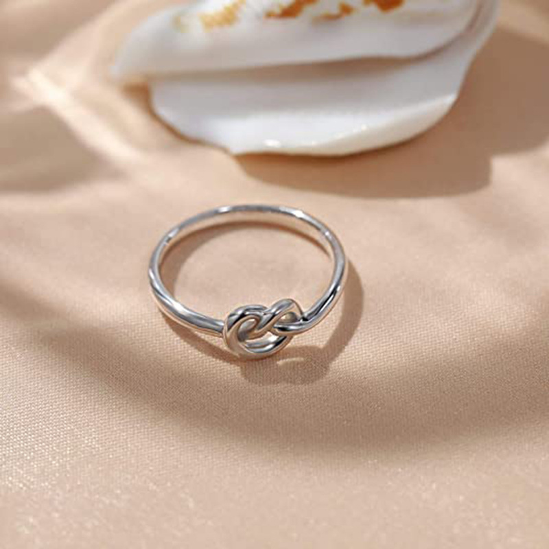 Simple Style Heart Shape Titanium Steel Rings display picture 2