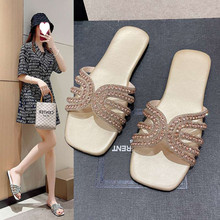 С���Lˮ���ЬŮ��2025�¿��⴩ƽ��һ��ܛ��ɳ�����ϱ���