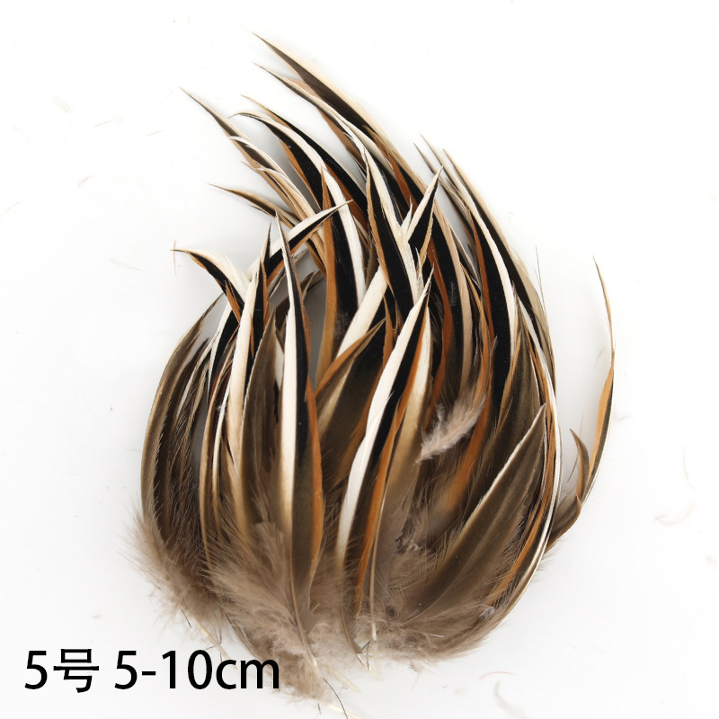 Fábrica al por mayor de bricolaje plumas pequeñas plumas naturales plumas de pollo salvaje plumas de pato jardín de infantes joyas hechas a mano gato divertido material de captura de sueños