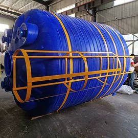 滚塑容器;pe水箱;拦污浮筒