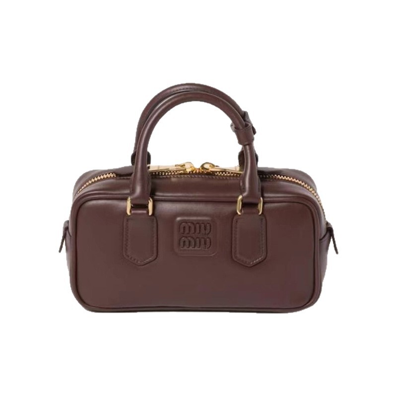 miu ボウリングバッグ新しいプリーツレトロボストンピローバッグシングルショルダークロスボディポータブルブリーフケース小さな正方形バッグ|undefined