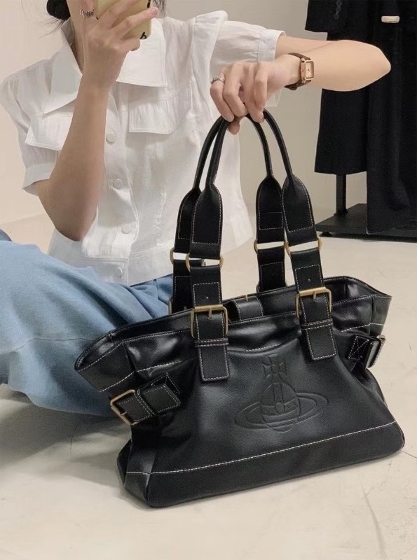 검은색
