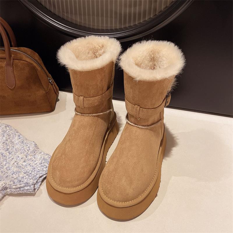 Nuevo tipo de botas de nieve para mujeres 2026 invierno pequeño con una base gruesa de lana gruesa zapatos de algodón corto del noreste para mujeres