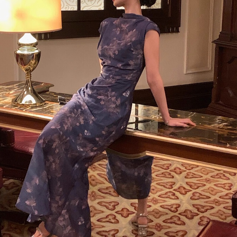 From One Moment: New Chinese-Style Improved Cheongsam Dress with Stand Collar, Waist-Cinching, Slimming Jacquard Long Dress, Elegant Cheongsam