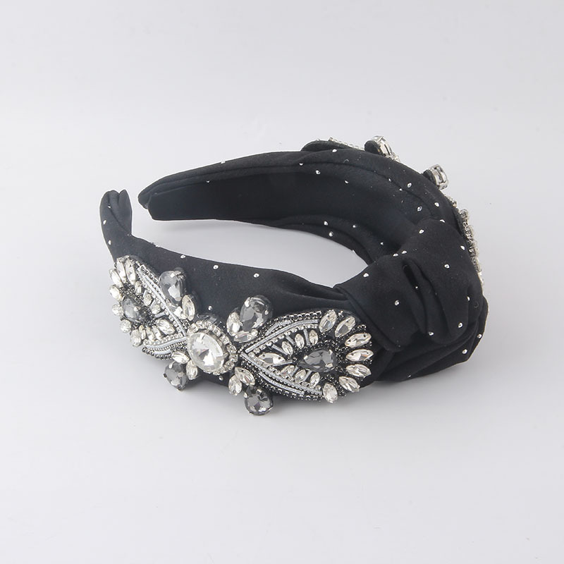 Diadema De Personalidad De Tela Sedosa Barroca De Moda Con Tachuelas De Diamantes display picture 2