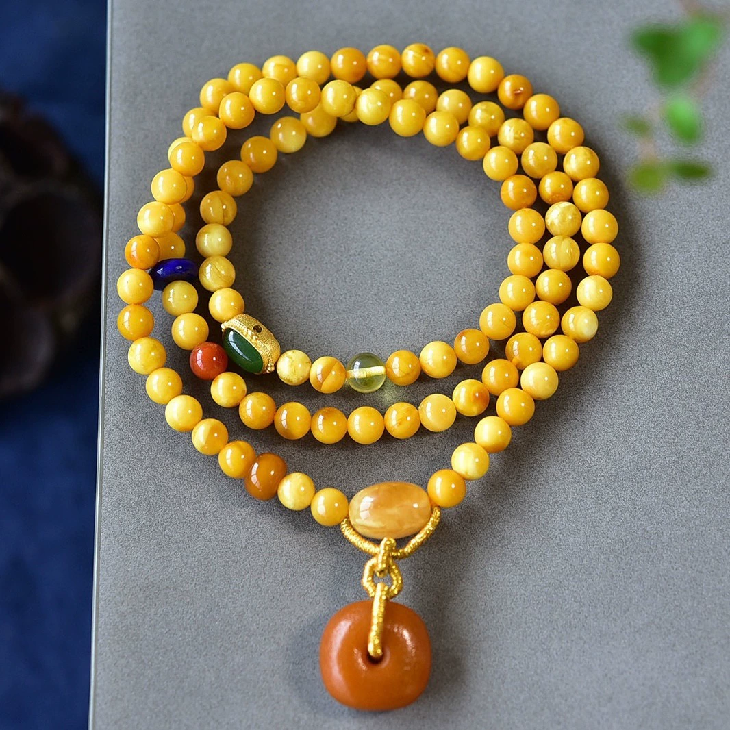 Браслет из пчелиного воска из натурального пресбиопии с тремя кругами и бусинами из воска из лазурита размер около 5,6 мм Вес 13 грамм