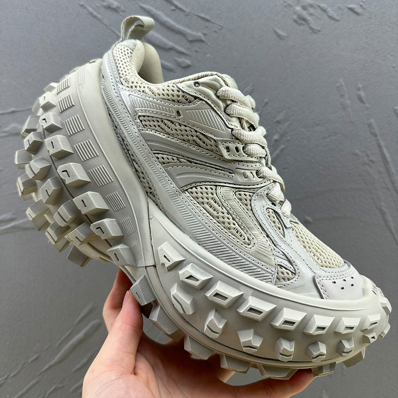 Tire Durian inferior zapatos de los hombres 2023 verano París fondo grueso aumento casual todo partido deportes pareja zapatos tanque papá zapatos