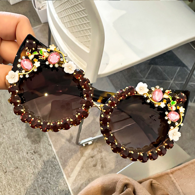 Cross-border Retro Large-frame Cat-eye For Women, European And American Street Style, UV Protection, Diamond-embellished_voghion.com