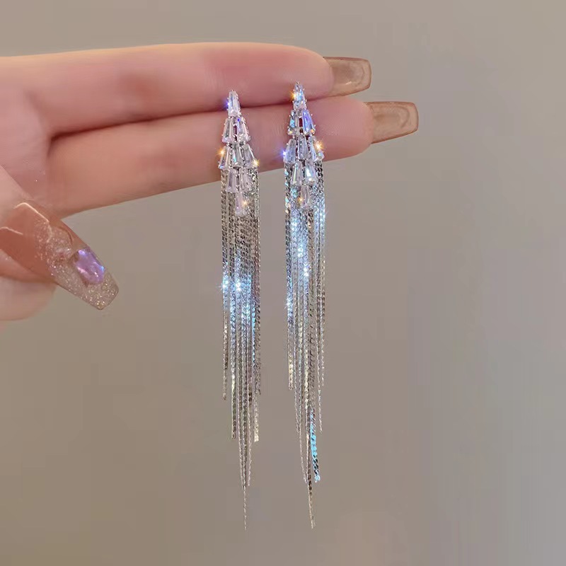Exaggerated Long Chain Zircon Tassel Earrings Silver Drop Earrings_voghion.com