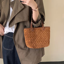 真皮手提托特包2025新款手工编织麂皮包磨砂牛皮菜篮子包包斜挎包