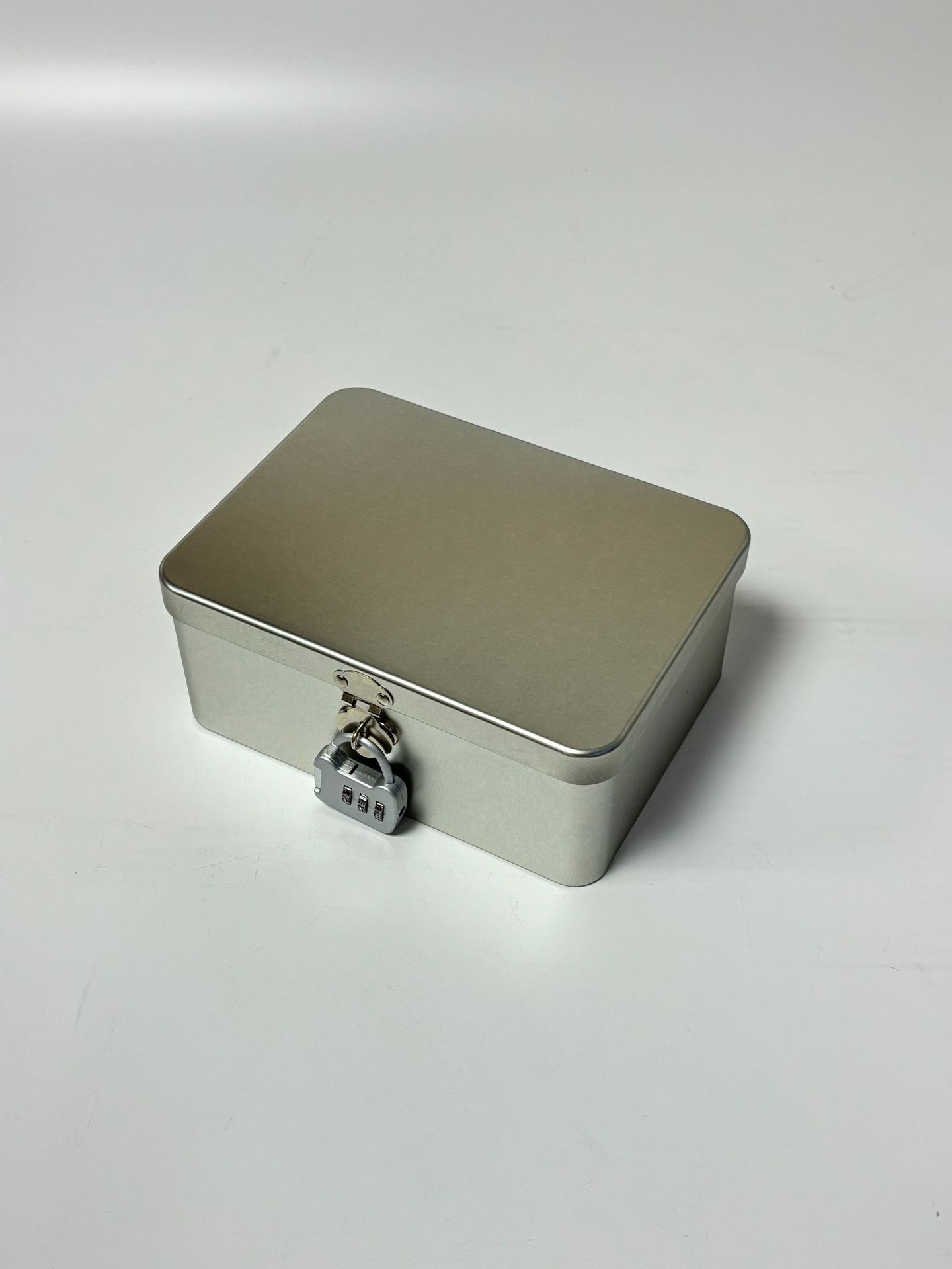 �羳ä�д����������������λ�ױƷ�������������������������ɺ�