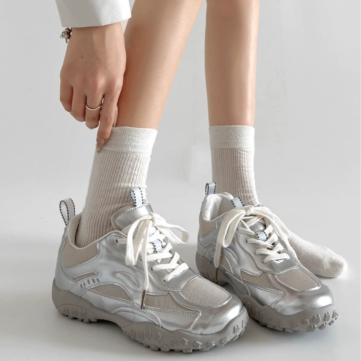 Red trend high footwear, universal sports shoes platform, American style