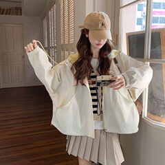韩系学院风连帽冲锋衣外套女春季2025新款设计感小众休闲夹克上衣