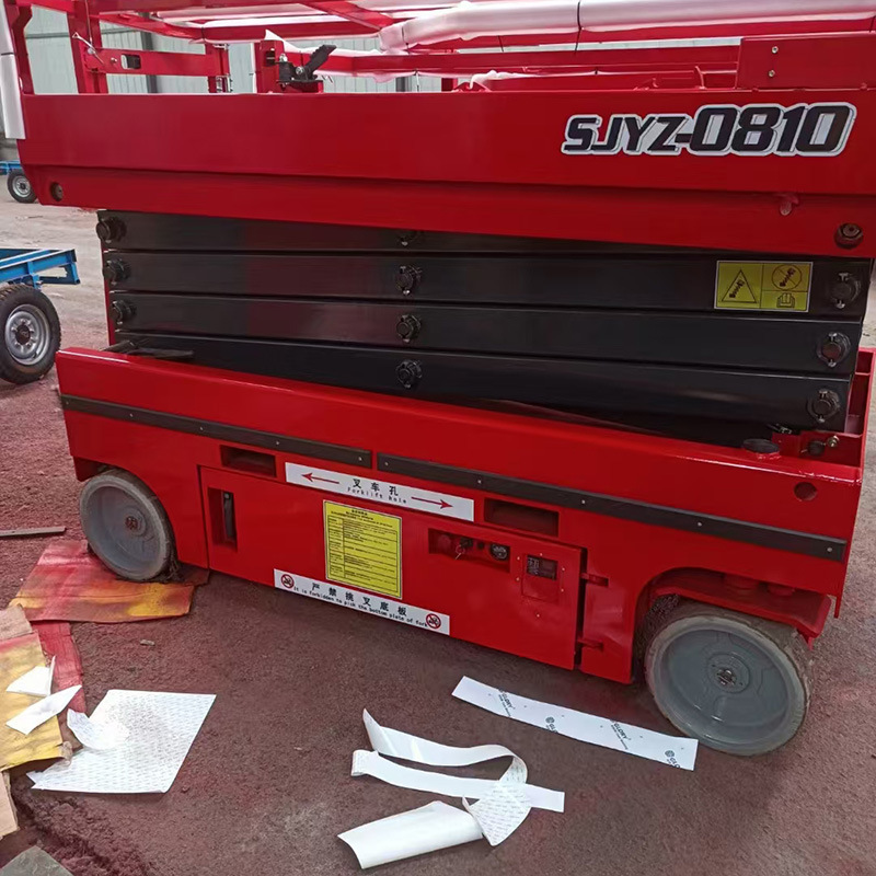 全自行走升降机 升高8米10米剪叉升降平台 自行走升降台