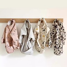 丹麦儿童防水反穿衣围兜宝宝吃饭围嘴超软防水婴儿饭兜防脏喂饭