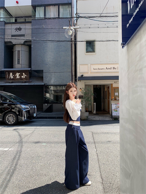 CHICYOU 松弛慵懒假两件拼色修身白衬衫上衣+休闲直筒长裤套装|undefined
