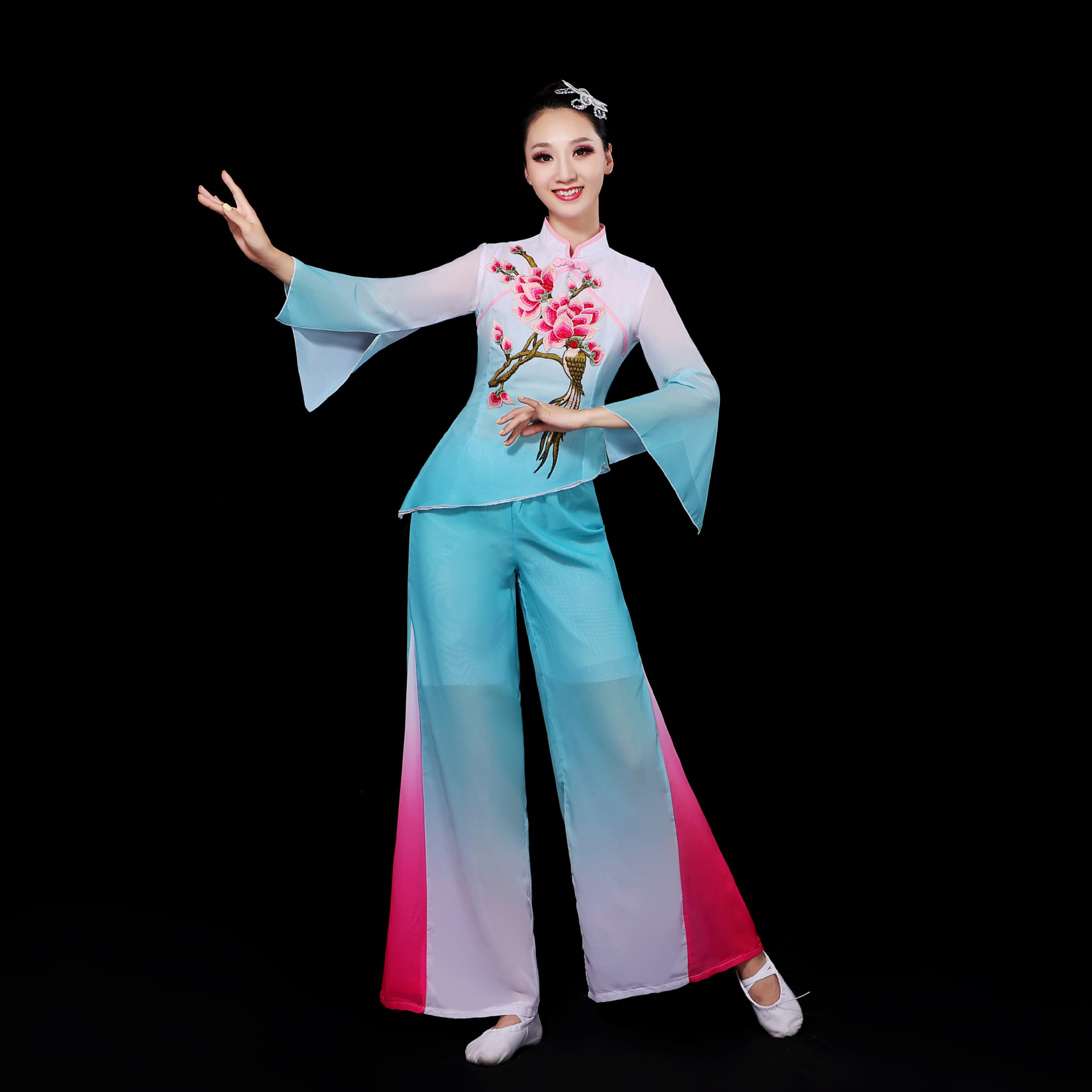 古典舞蹈服装演出服女飘逸中国风仙女独舞水袖现代扇子舞汉服成人
