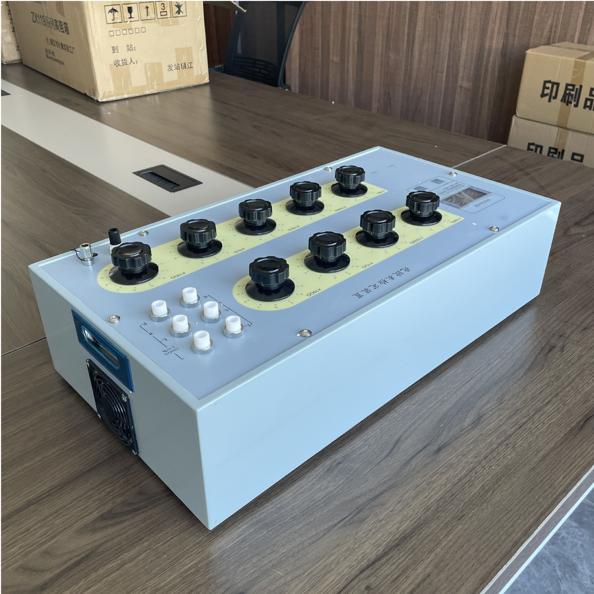 兆欧表检定装置 (4).JPG