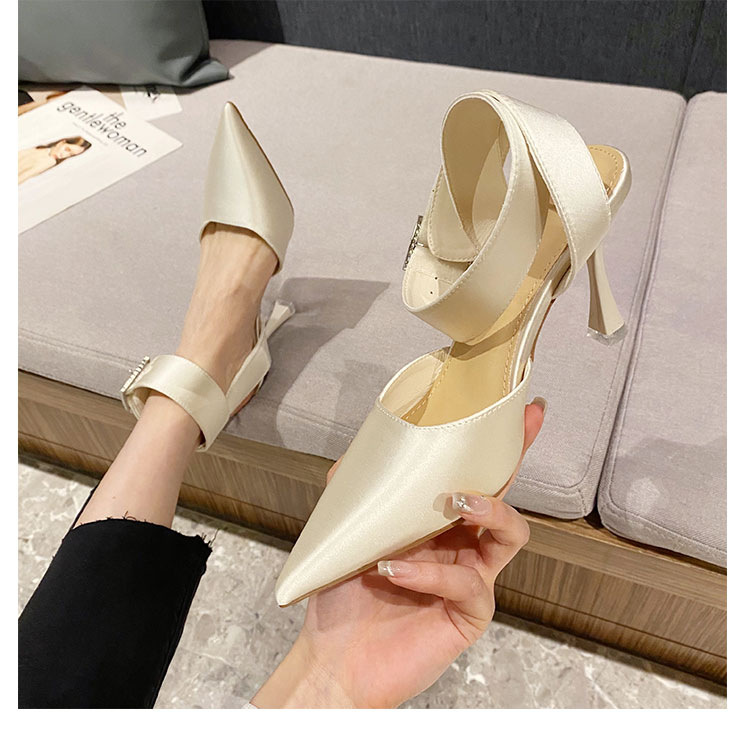 Baotou Slim Sandalen für 2024 Frühling/Sommer Neue Koreanische Ausgabe Spitz Mitte Eine Linie Schnalle Zurück Air High Heel Damen_voghion.com