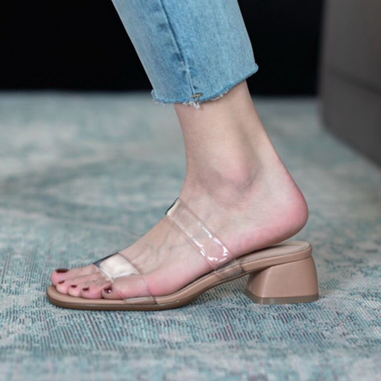 2023 New Fashion Chunky Mid-Heel Slip-On Transparent Sandals Trendy Internet Celebrity Sandals for Women Outdoor Wear