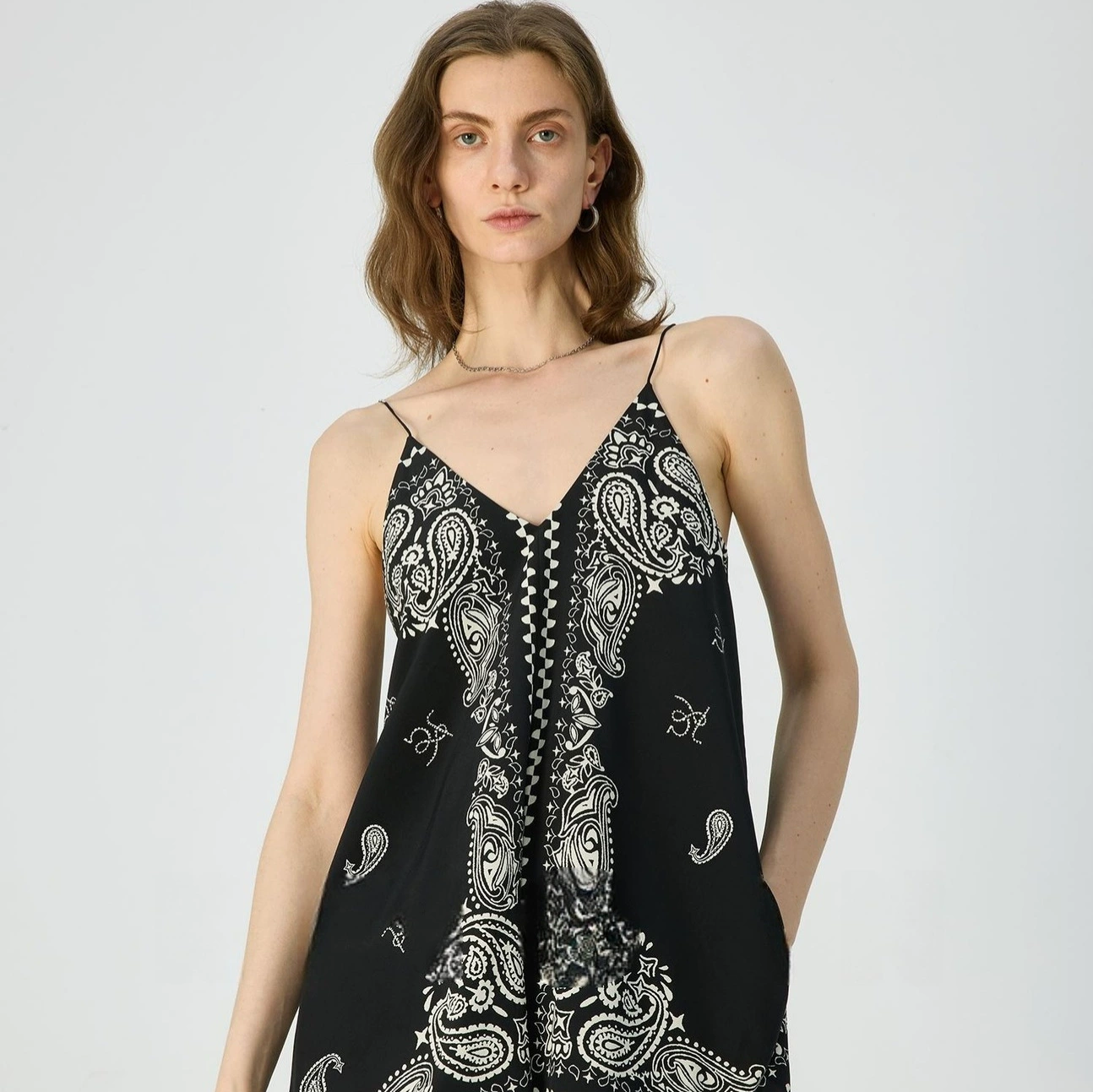 Оригинальный пояс ROW с волнистым принтом и подтяжками