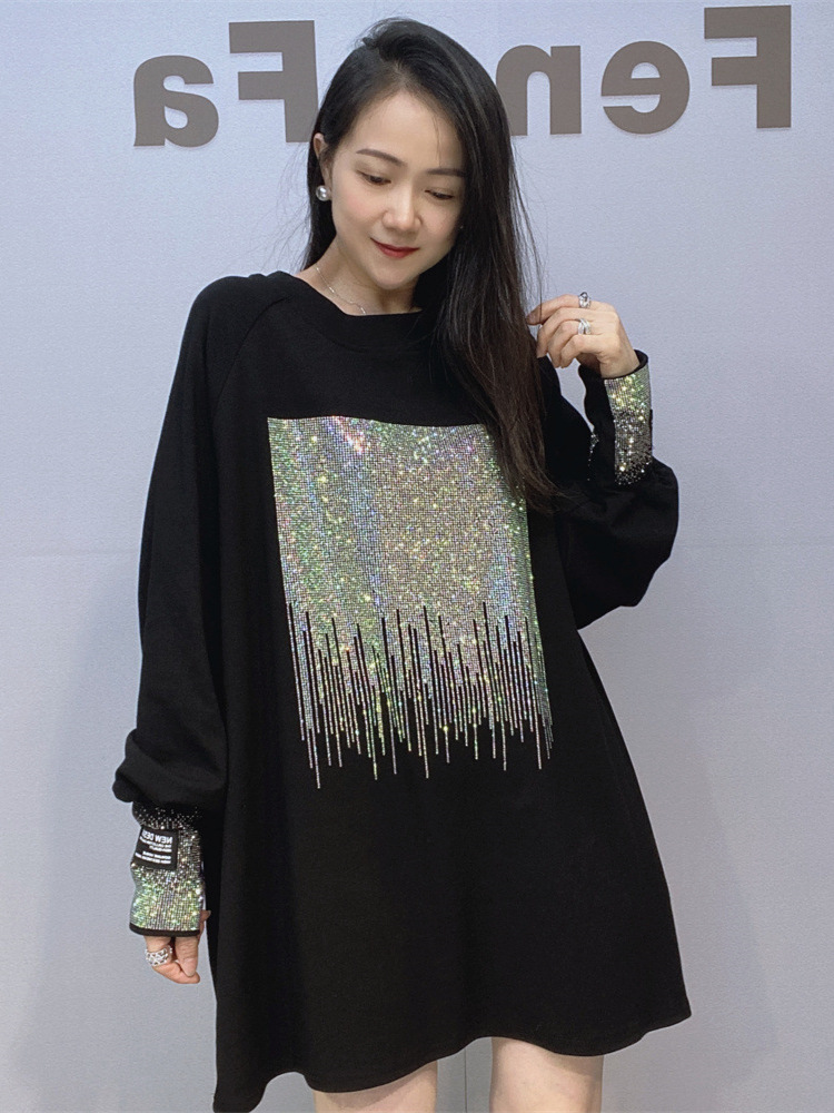 Camiseta informal y versátil de talla grande para mujer, para el invierno de 2025, ropa de talla grande con pedrería, top de manga larga para 90 kg. image 1