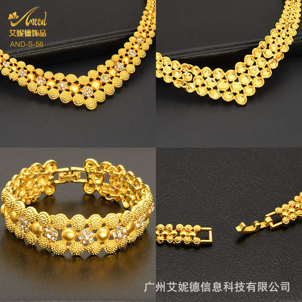 Arabic necklace and earrings for bride