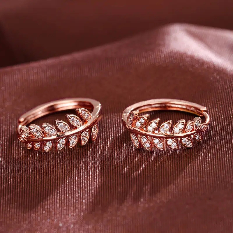 8g Weight Zircon Inlay Material Hoop Earrings Classification 1 Pair Quantity Holiday, Daily Occasion Copper Material Leaf, Grain Pattern Women's Gender IG Style, Simple Style Style 1 Pair Ig Style Simple Style Leaf Grain Copper Zircon Hoop Earrings 8