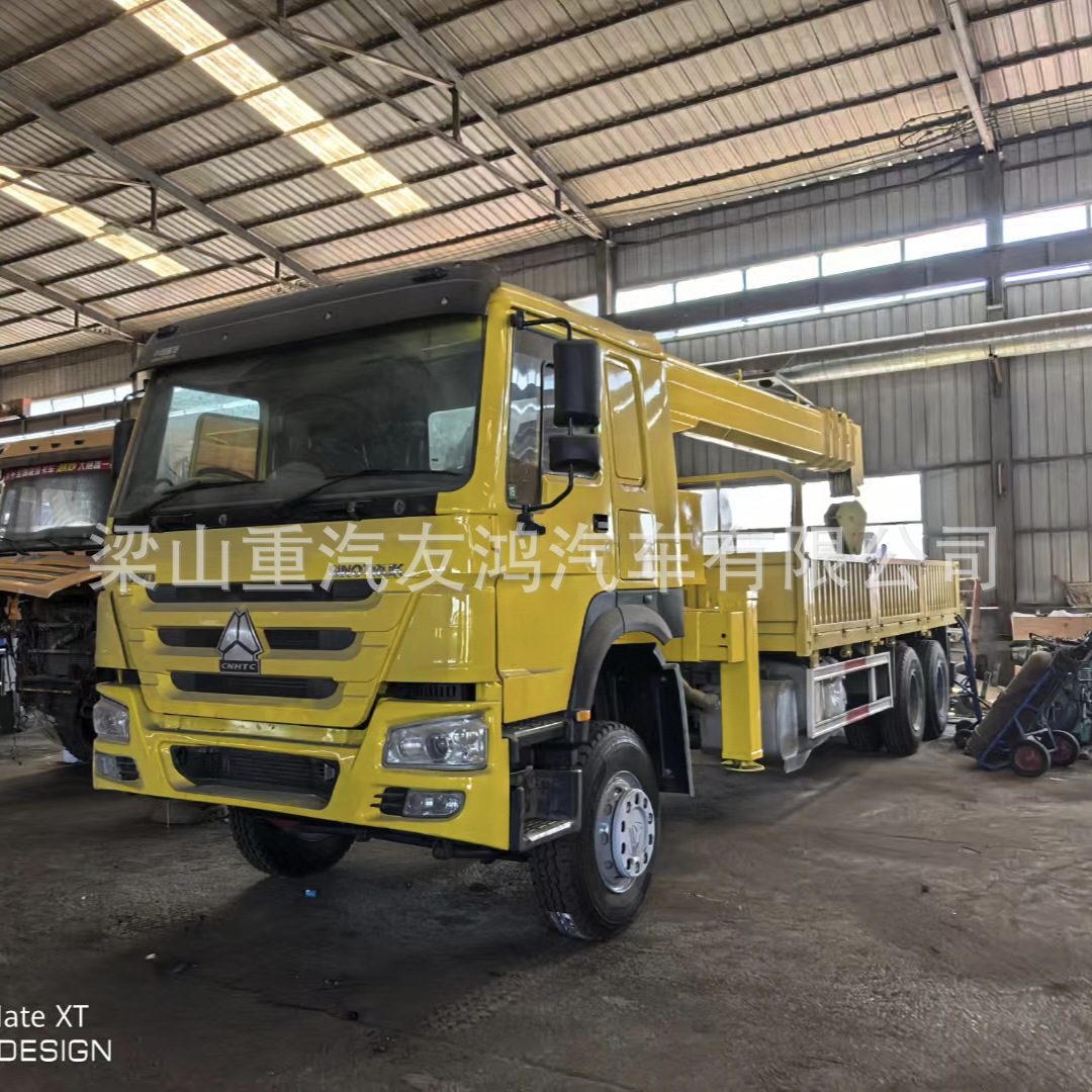 Sinotruk Howo Refurbished Dump Truck Rear Eight-Wheel Engineering Dump Truck Overseas Supply of Second-Hand 8*4 Earthmoving Truck